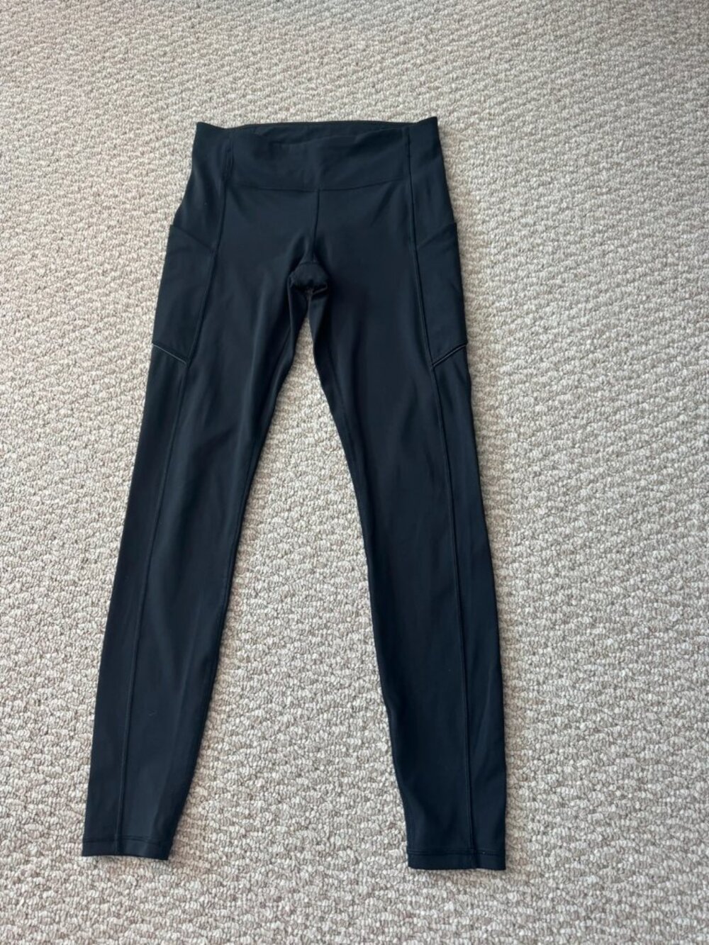 Lululemon Speed Up Mid Rise Tight 28" Black Running Leggings